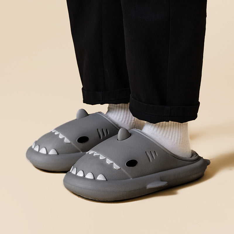 LO AMI - SHARK SLIPPERS